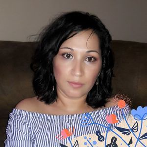 Meet your Posher, Leticia